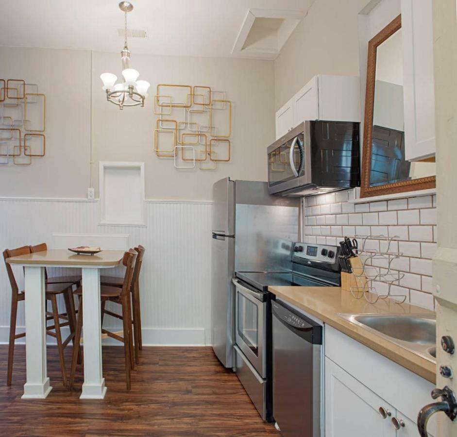 101 E Waldburg - Cozy Cottage Just Off Of Forsyth Park Савана Екстериор снимка
