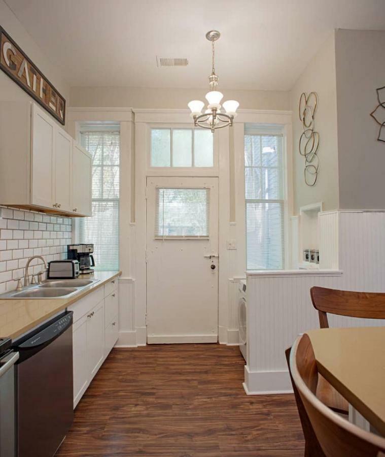 101 E Waldburg - Cozy Cottage Just Off Of Forsyth Park Савана Екстериор снимка